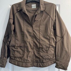 Columbia Titanium Omni-Dry brown shirt, Jacket. Ptp 20” lenght 22”